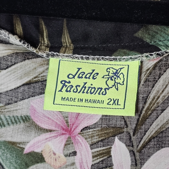 Jade Fashions Authentic Hawaiian Dress Size 2XL Half Bell Sleeve Tropical Floral - Picture 2 of 9